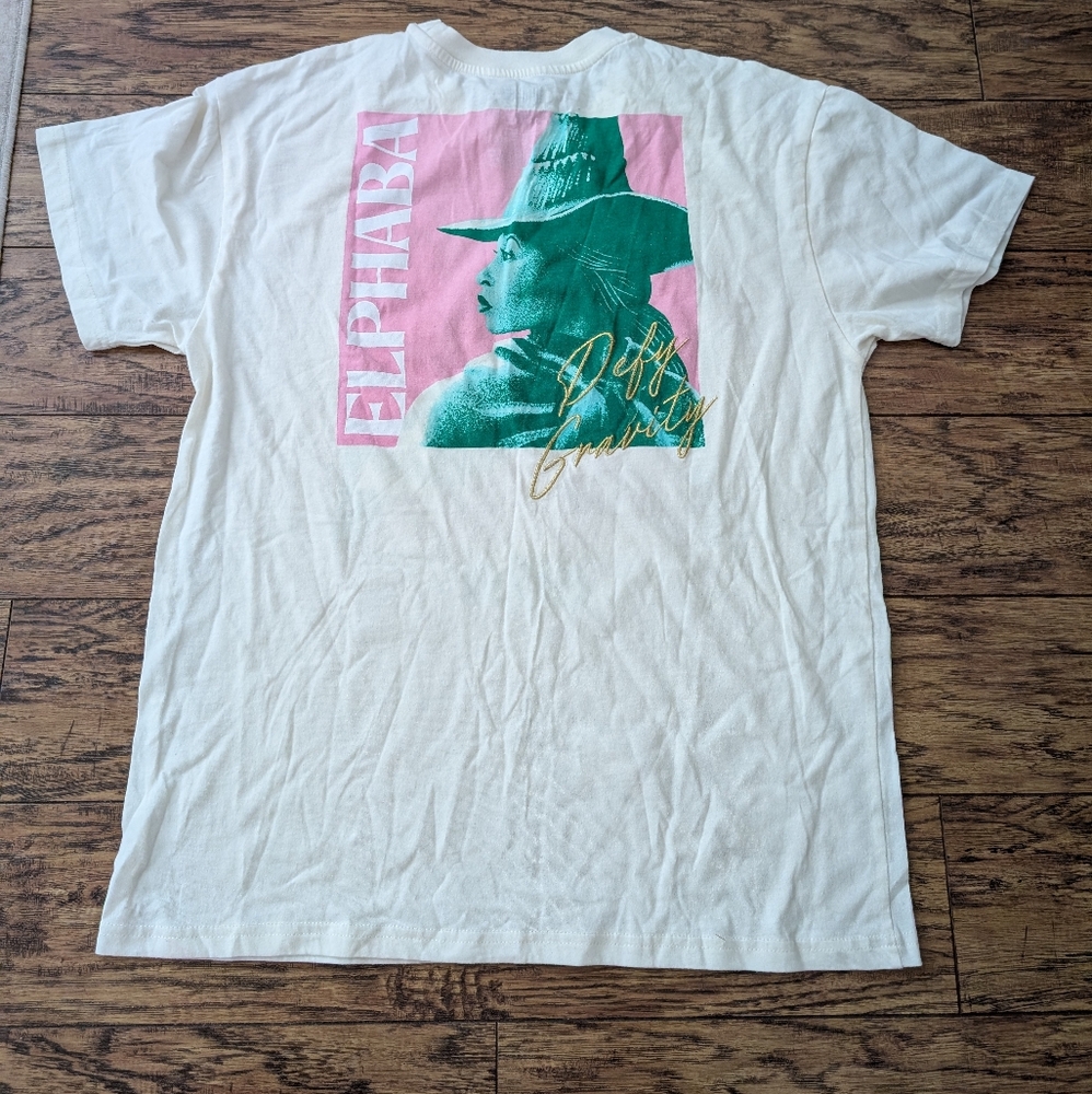 Universal Studios Wicked Tee - Picture 4 of 5